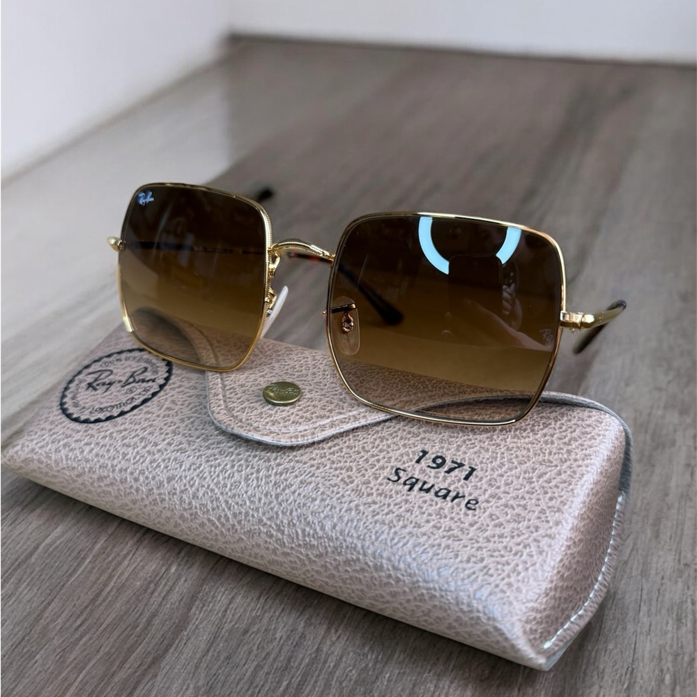 NEW Ray-Ban Square 1971 Sunglasses Gold Frame with Gradient Brown Lenses 54-19